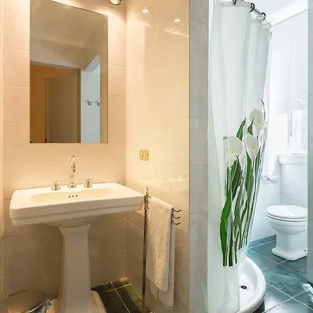 Garden Studio In Apartment